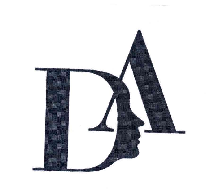 DA