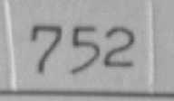 752