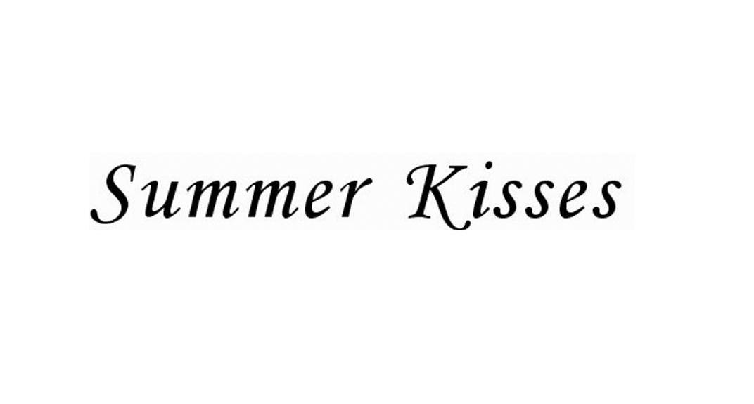 SUMMER KISSES