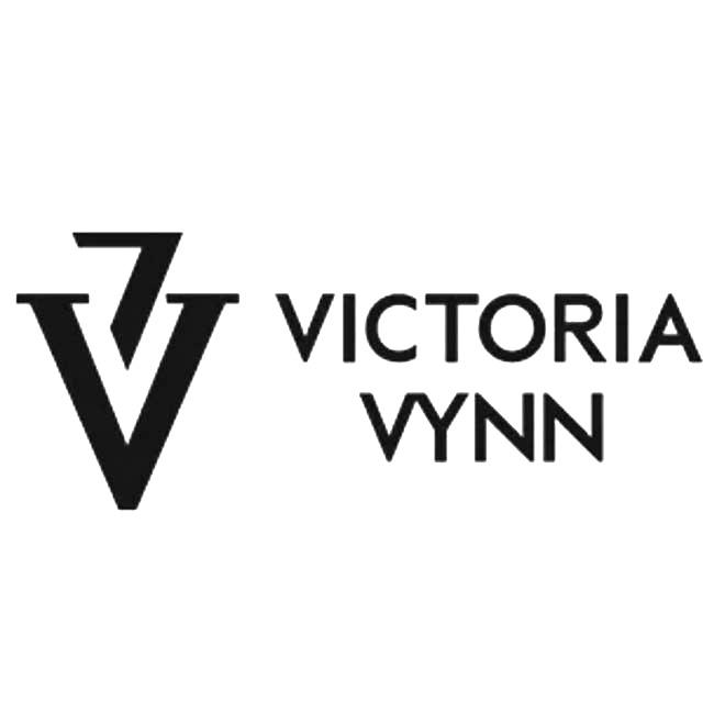 7V VICTORIA VYNN