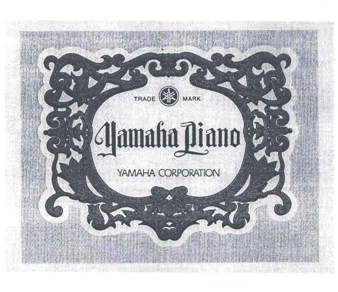 YAMAHA  PIANO